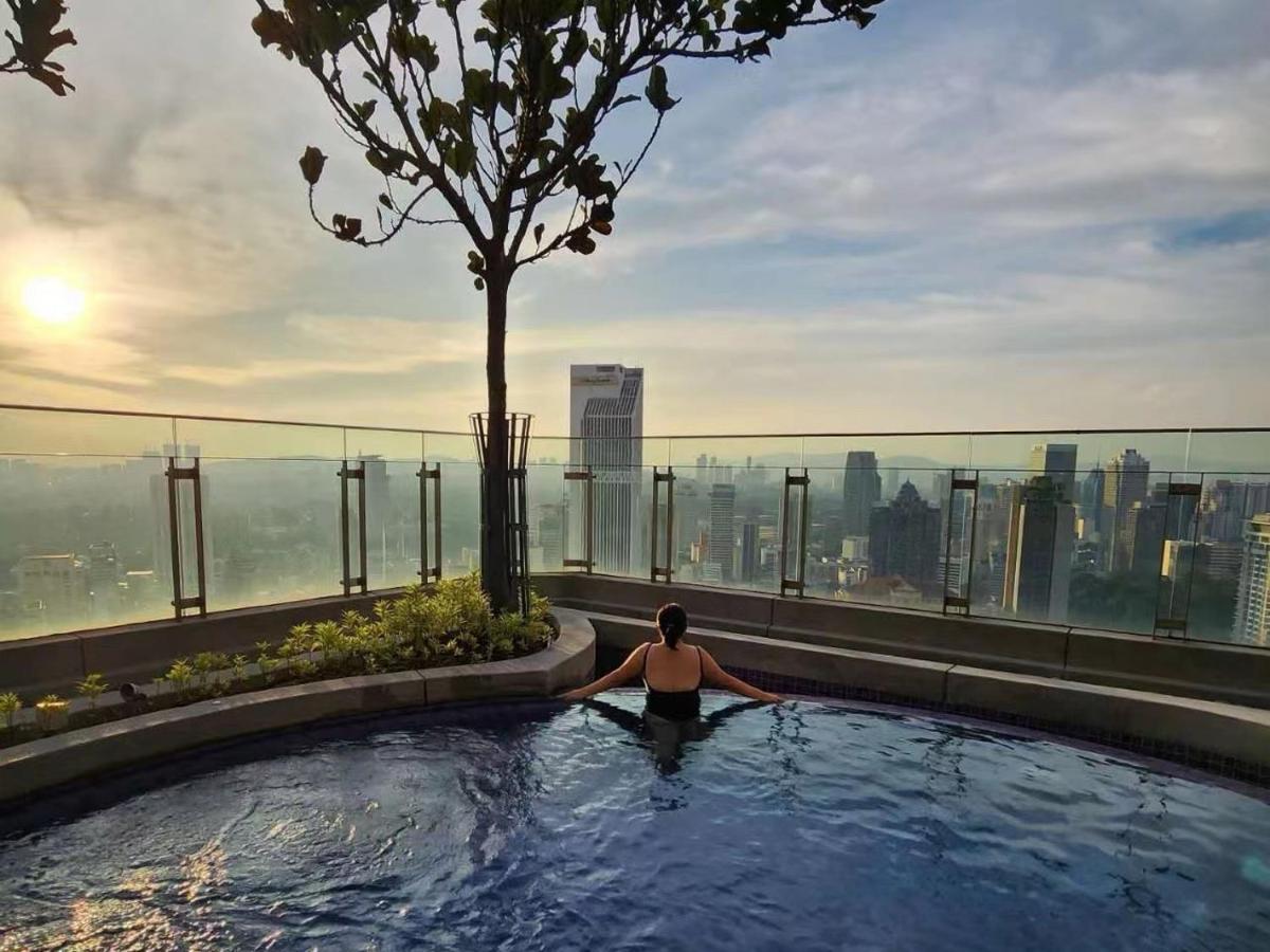 Skyline View In Bukit Bintang The Robertson 42F Apartment Куала Лумпур Екстериор снимка