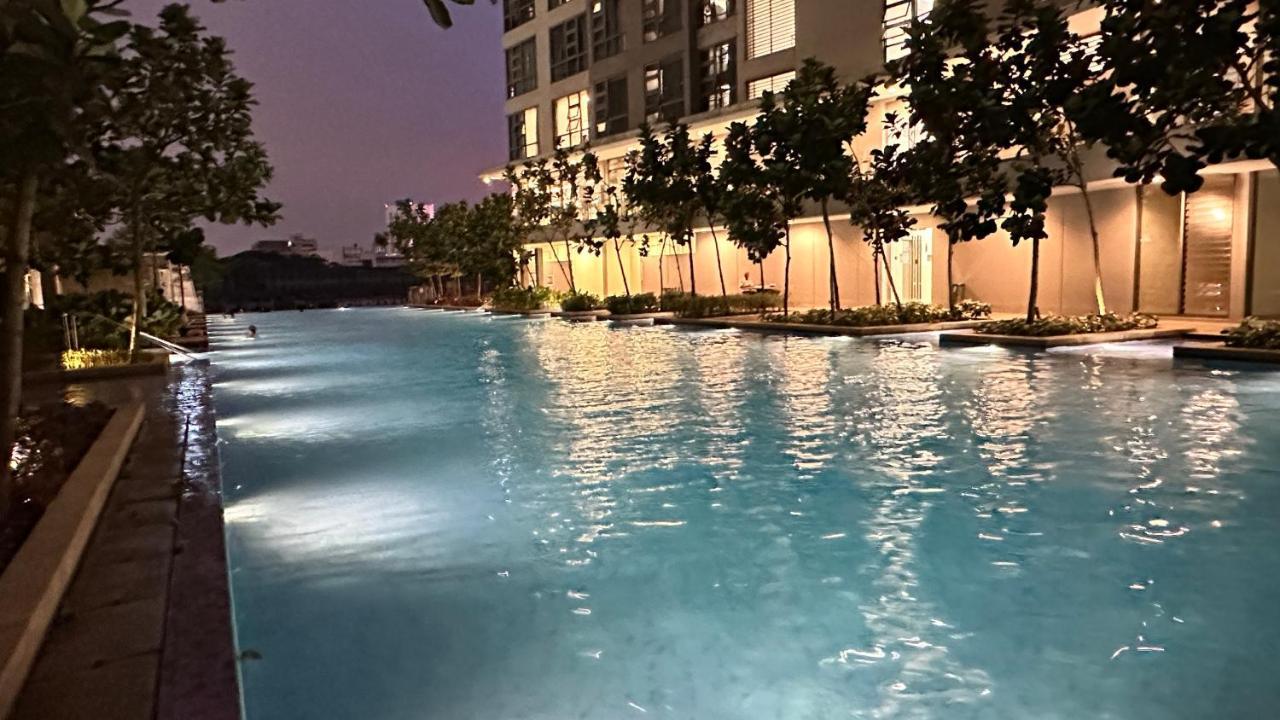 Skyline View In Bukit Bintang The Robertson 42F Apartment Куала Лумпур Екстериор снимка